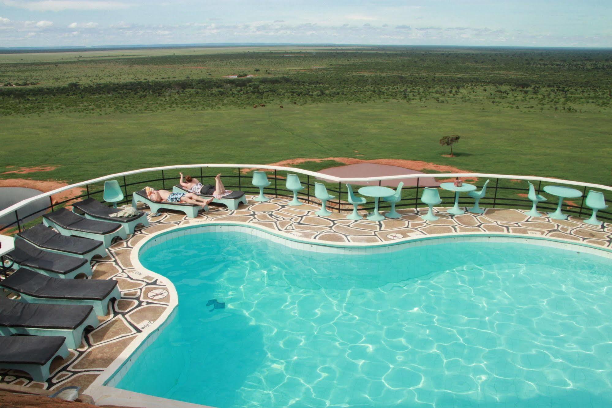 Voi Safari Lodge Exteriör bild
